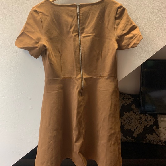 Beautiful stretchy dress - Picture 2 of 2